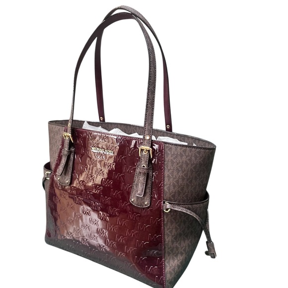 Michael Kors Voyager East/West Tote Bag Purse Merlot Signature Logo NWT - Picture 5 of 14